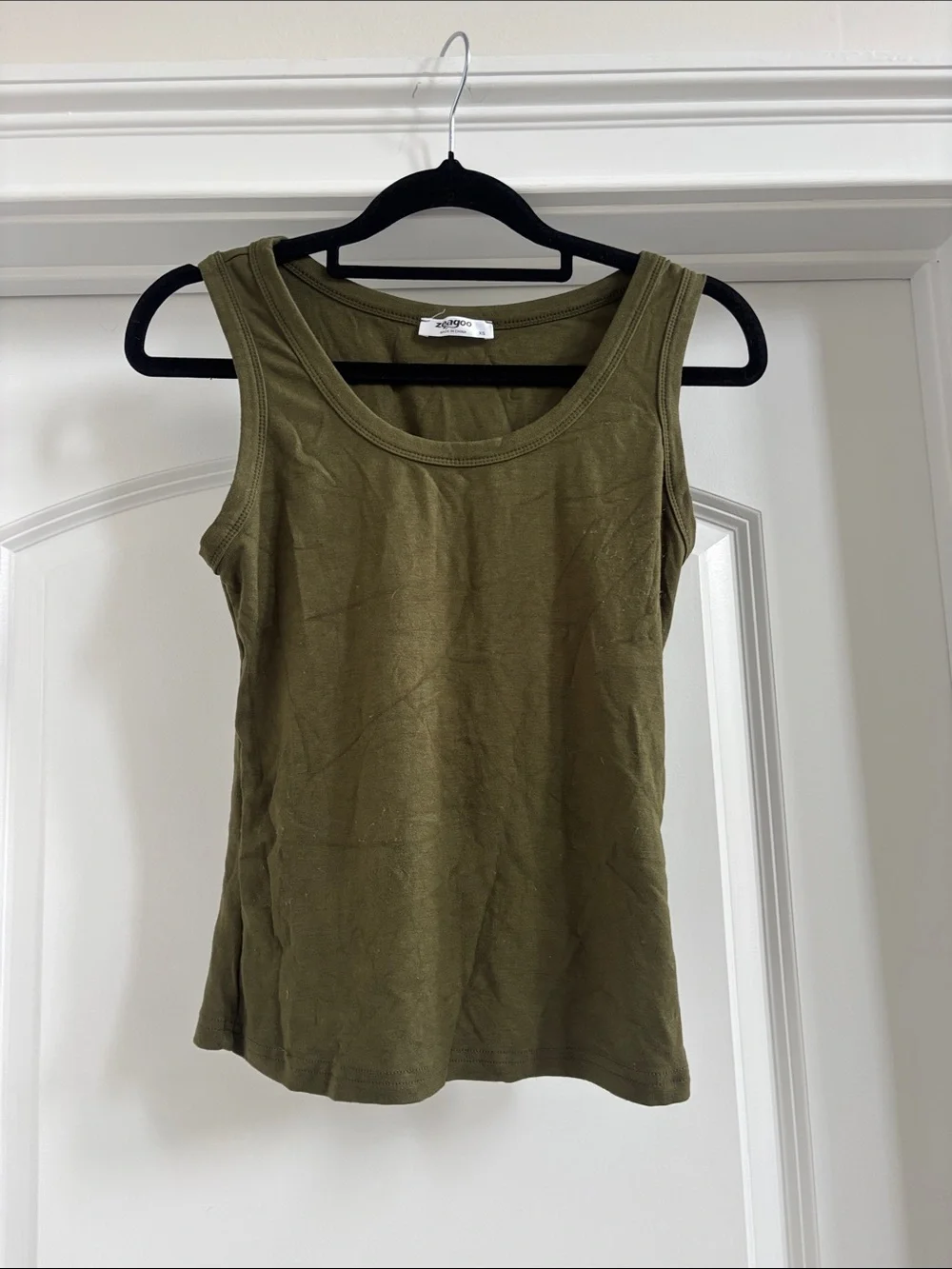 zeagoo Olive Green Scoop Neck Tank Top